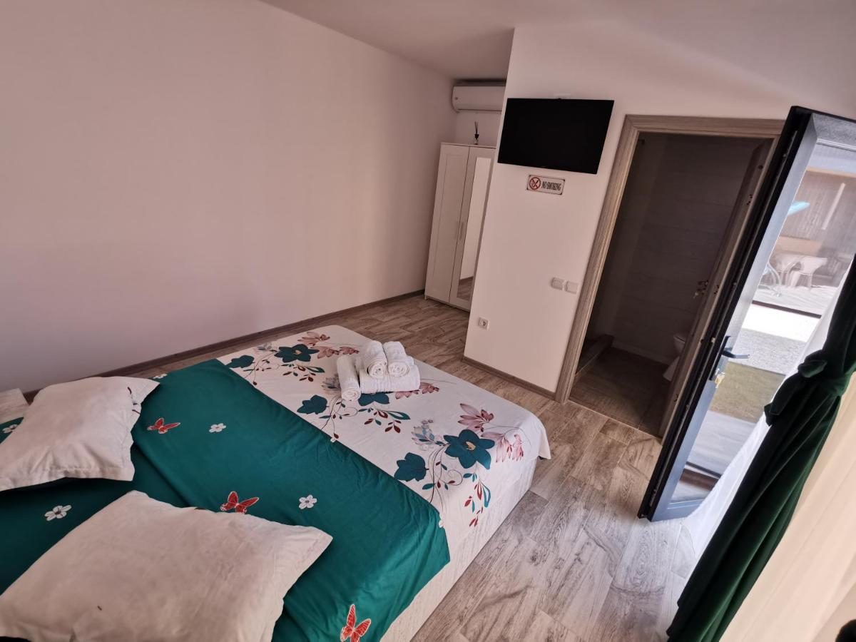 Hotel Casutele Amaliei Corbu  Esterno foto