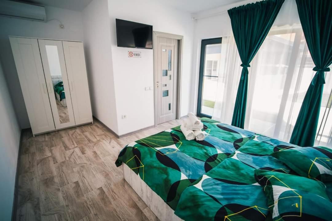 Hotel Casutele Amaliei Corbu  Esterno foto